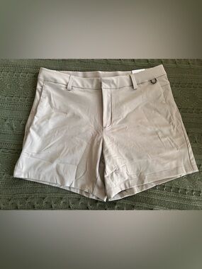 Nike Mens 24.7 PerfectStretch Dri-FIT 6" Shorts Steel Green HQ6933-320 Size 34